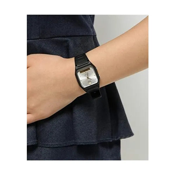 Casio AW-48HE-7AVDF női karóra, kvarc, WR50, fehér számlap, fekete szíj