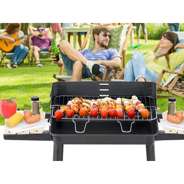 Nagy faszenes kerti grill állítható rostéllyal, polcokkal és kerekekkel