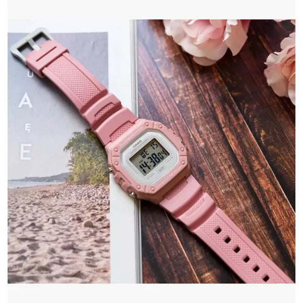 Casio W-218HC-4A uniszex digitális karóra rózsaszín WR50 LED