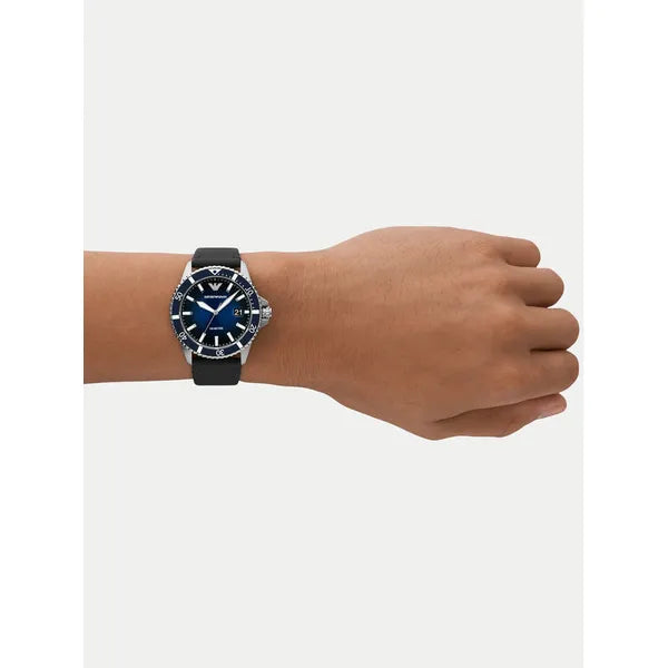 Emporio Armani AR11516 férfi búváróra kék számlap, ezüst tok, WR100