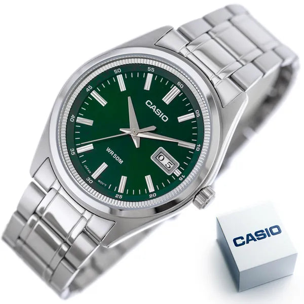Casio MTP-B180D-3A férfi karóra, zöld számlap, acél szíj, WR50 + díszdoboz