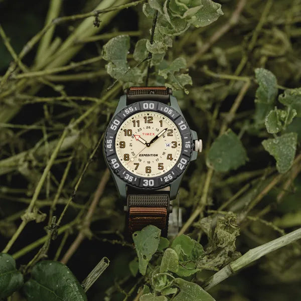 Timex Expedition Acadia Rugged férfi karóra 42 mm, Indiglo, WR100