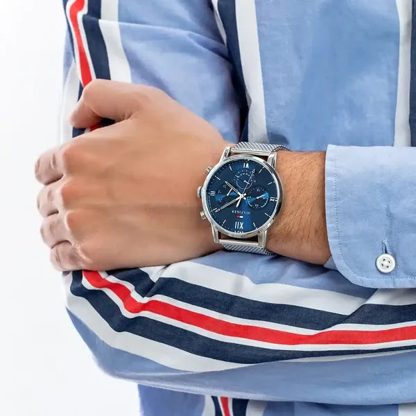 Tommy Hilfiger Sullivan férfi karóra, ezüst hálós szíj, kék számlap, 44 mm