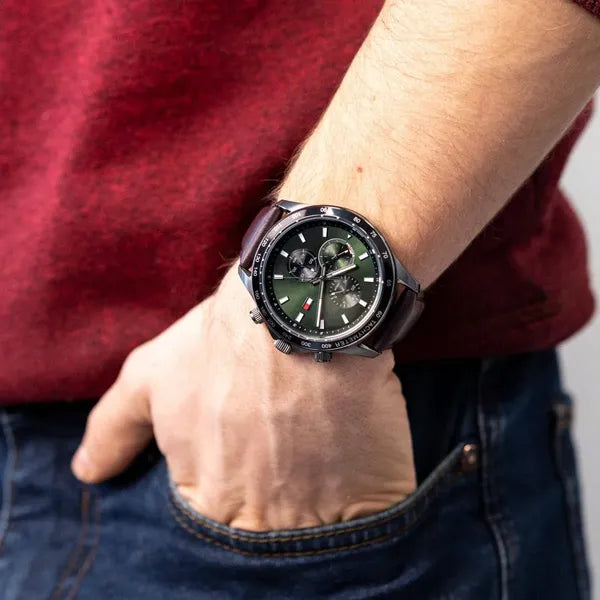 Tommy Hilfiger Miles 44 mm férfi karóra, zöld számlap, bőrszíj, WR50