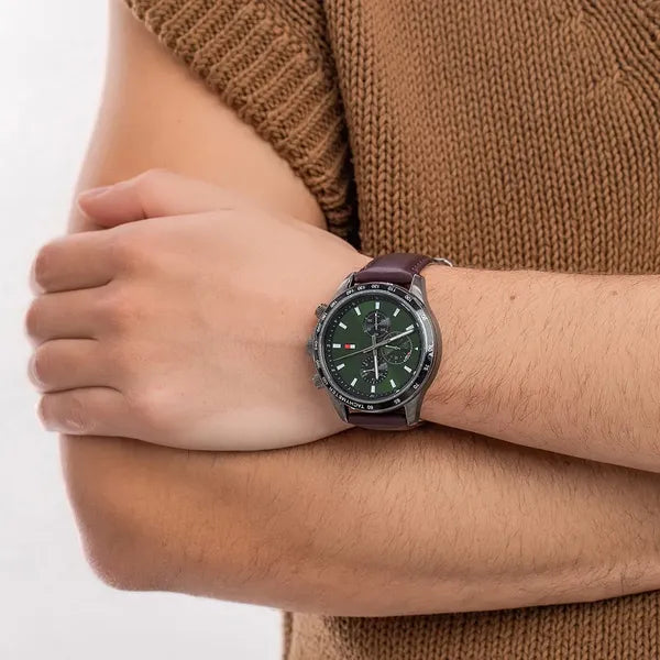 Tommy Hilfiger Miles 44 mm férfi karóra, zöld számlap, bőrszíj, WR50