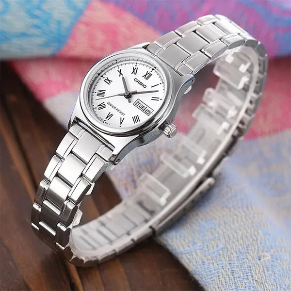 Casio női karóra LTP-V006D-7B, ezüst acél szíj, fehér számlap, dátum