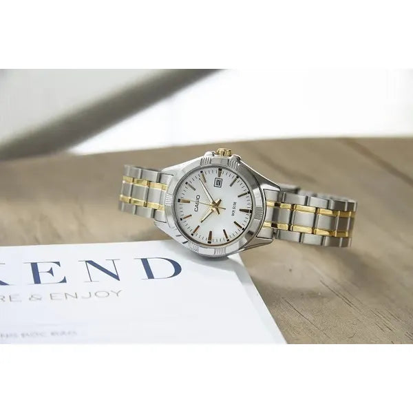 Casio női karóra LTP-1308SG-7AVDF, acél, két­színű, fehér számlap, WR50