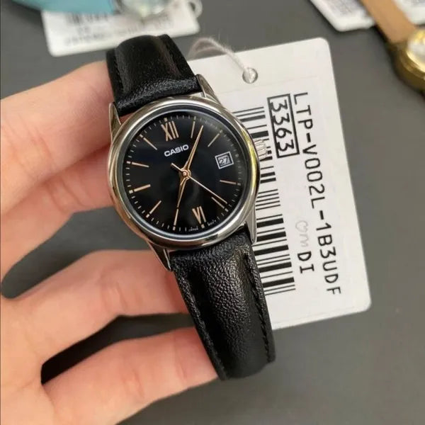 Női karóra Casio LTP-V002L-1B3UDF, fekete bőrszíj, kvarc, WR30, díszdoboz