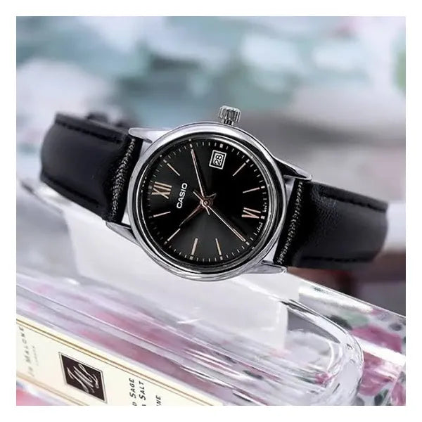 Női karóra Casio LTP-V002L-1B3UDF, fekete bőrszíj, kvarc, WR30, díszdoboz