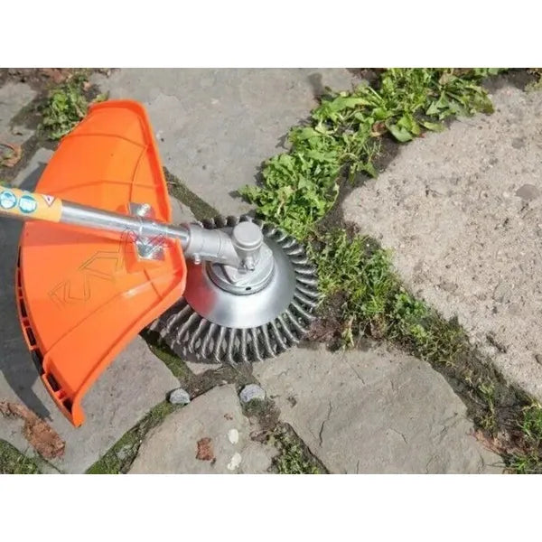 200 mm acél drótkefe fűkaszához, 25 mm furat, 10000 rpm