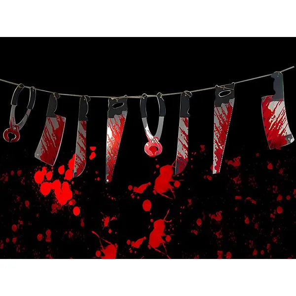 Halloween véres szerszám girland 2 m, 8 db műanyag eszköz
