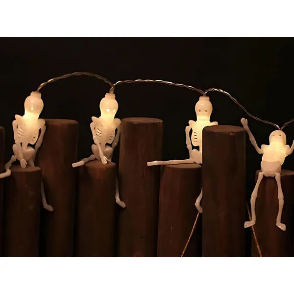 LED Halloween fényfüzér, 10 csontváz, meleg fehér, 2 m, elemes