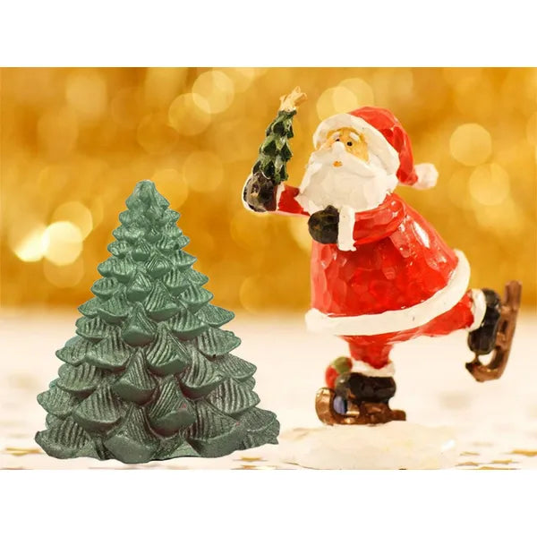 Karácsonyfa-alakú dekor gyertya 8 cm, 6 órás égésidő, vegyes színek