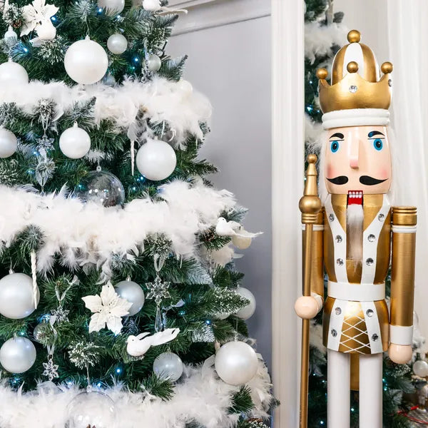 Műfenyő gyémánthatású fenyő 150 cm, tobozokkal, zöld talppal