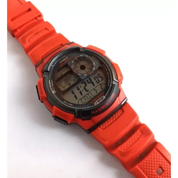 Casio AE-1000W-4AV férfi digitális karóra, WR100, világidő, piros