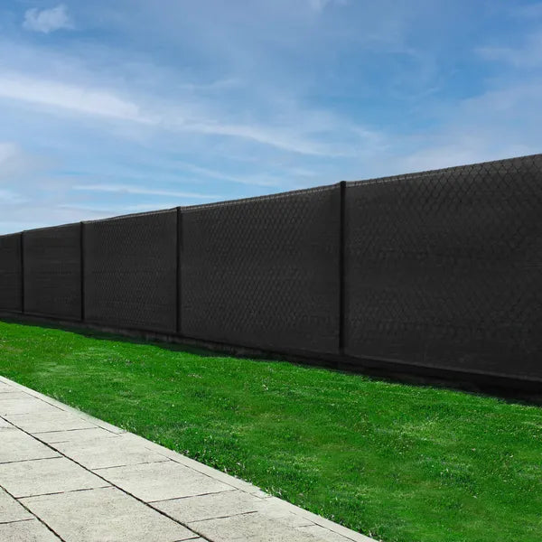 Árnyékoló háló HDPE, fekete, 140 g/m², 1,5×25 m, 200 rögzítő
