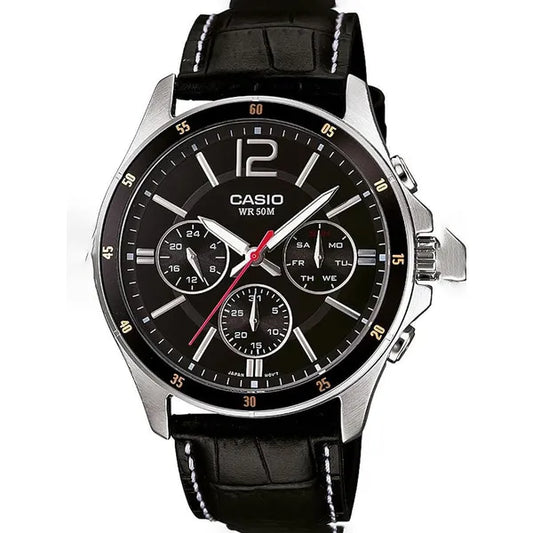 Férfi Casio kvarc karóra fekete bőrszíjjal, fekete számlap, 44 mm, 50 m