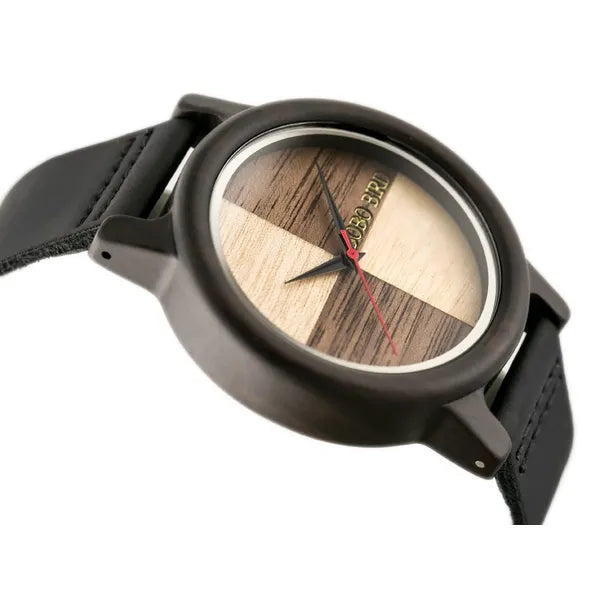 Férfi fa karóra fekete bőrszíjjal, 45 mm tok, quartz
