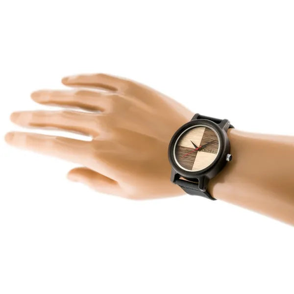 Férfi fa karóra fekete bőrszíjjal, 45 mm tok, quartz