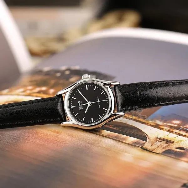 Casio LTP-1094E-1ARDF női karóra, fekete bőr szíj, 23 mm WR30
