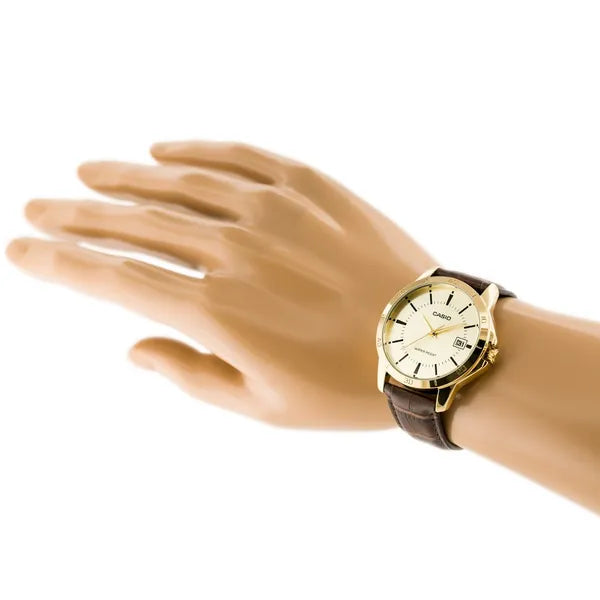 Casio MTP-V004GL-9A férfi karóra, bőrszíj, arany számlap, dátum