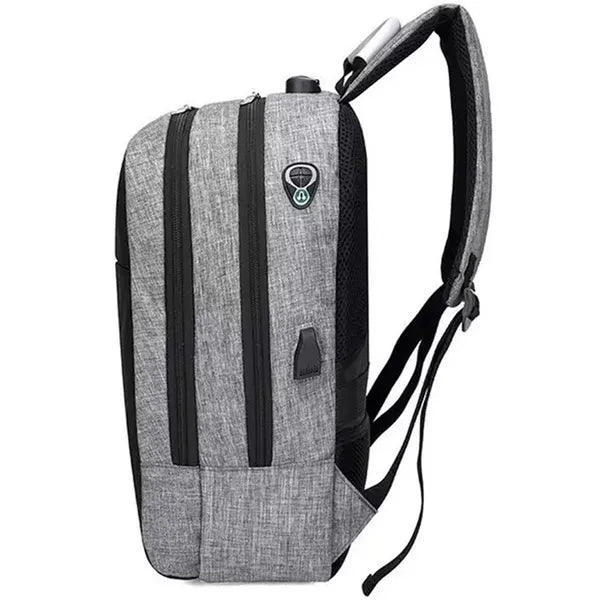 Szürke-fekete, vízálló, kódzáras laptop hátizsák USB-A porttal, 15,6″