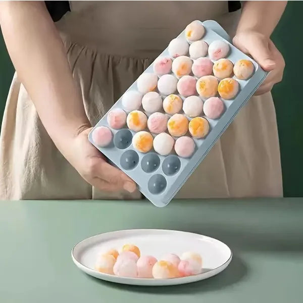 Mini jégkocka és praliné forma tetővel, 33 kocka, kék PP