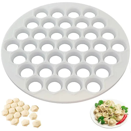 Pierogi és pelmenyi formázó tálca, 37 lyuk, 25 cm, PP műanyag, fehér