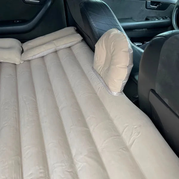 Felfújható autós matrac 130×80 cm, bézs, 12 V pumpával és párnákkal