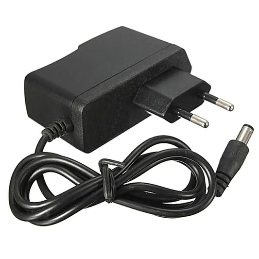 5V 2A hálózati tápegység routerekhez, DC 2.1/5.5 mm, 140 cm kábel