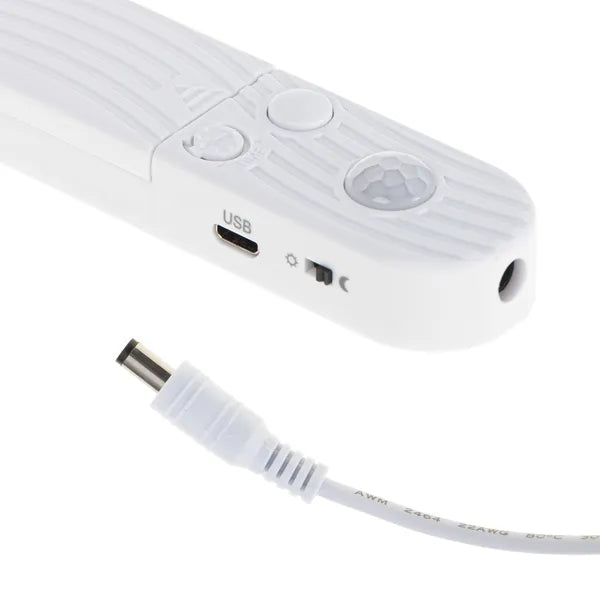 2 m-es hidegfehér LED szalag mozgásérzékelővel, időzítővel, elemes/USB