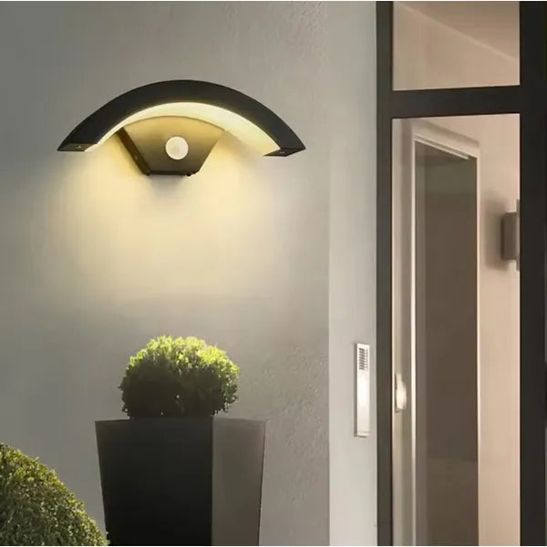 Fekete kültéri LED fali lámpa, mozgás- és alkonykapcsoló, 11,4 W, IP44