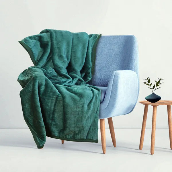 Puha zöld pléd 160x200 cm, antiallergén poliészter, 570 g/m²