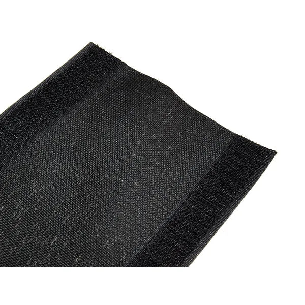 Padlóra helyezhető kábelrendező takaró, 105 mm x 2 m, tépőzáras, fekete