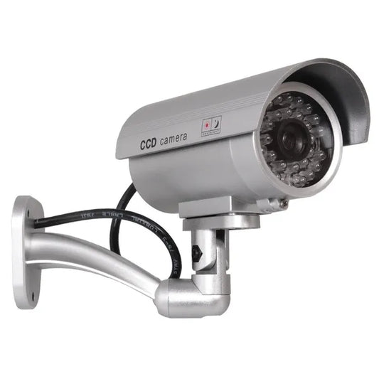Ezüst csőkamera-atrapa IR LED-del, villogó piros dióda, kültéri-beltéri
