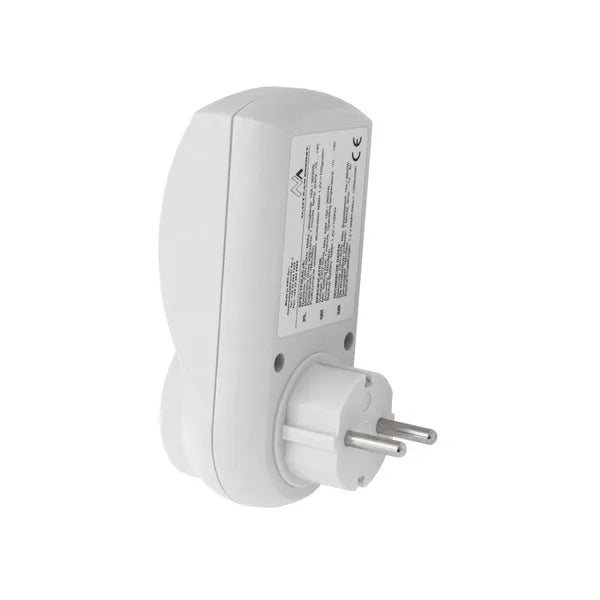 Digitális programozható időkapcsoló, schuko aljzat, 10+156 program, 3600 W