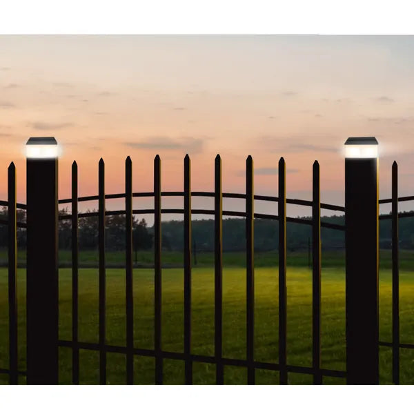 Napelemes LED oszlopsapka, 100×100 mm, neutrál fehér, fekete