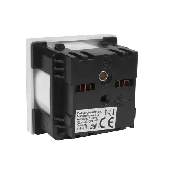 E típusú süllyesztett elektromos aljzat, 250 V/16 A, fehér, üveg kerethez