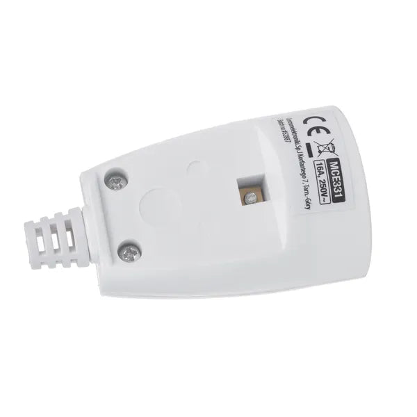 Fehér, egyenes kábeles aljzat 230 V Type E 16 A IP20