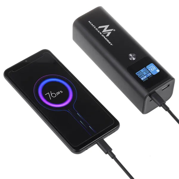 Maclean 24600 mAh 140 W PD power bank kijelzős, 2× USB-C + USB-A