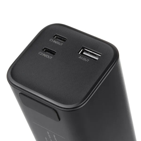 Maclean 24600 mAh 140 W PD power bank kijelzős, 2× USB-C + USB-A